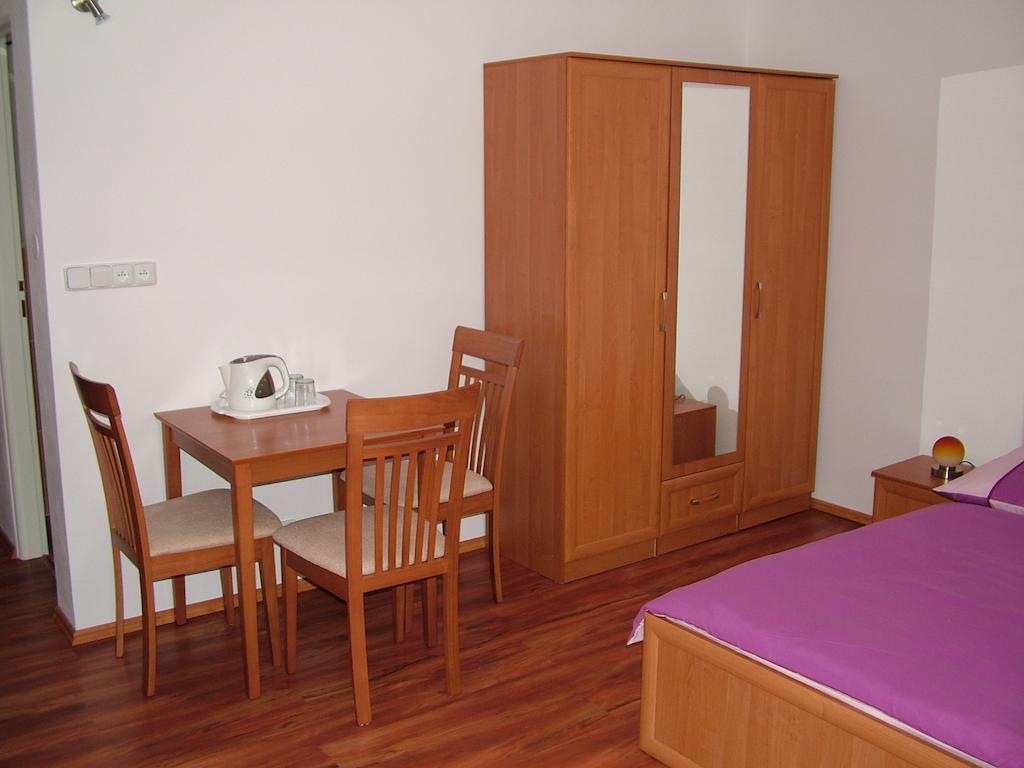 Penzion Rafael Poděbrady 部屋 写真